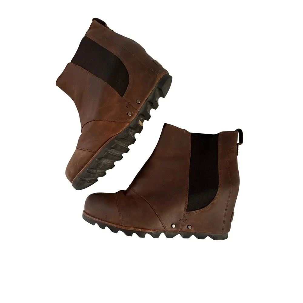 Sorel Joan of Arctic Wedge II Chelsea Boots Brown Leather Ankle Wedge Womens 8